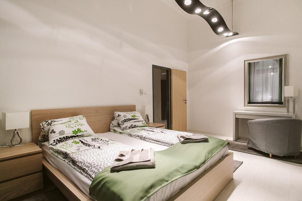 Dnd Apartments Astoria Szentkiralyi Street Budapest Exteriör bild